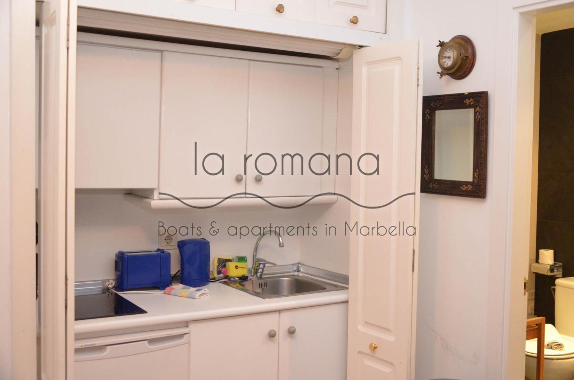 Laromanamarbella Punto Es Εξωτερικό φωτογραφία